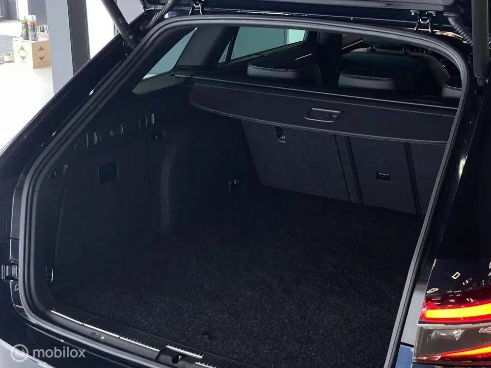 Skoda Superb iV Laurin & Klement uit 2022, foto 10