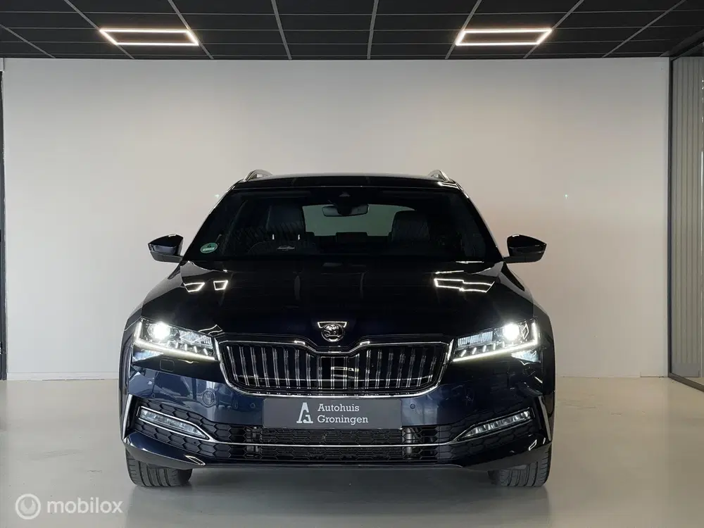 Skoda Superb iV Laurin & Klement uit 2022, foto 14