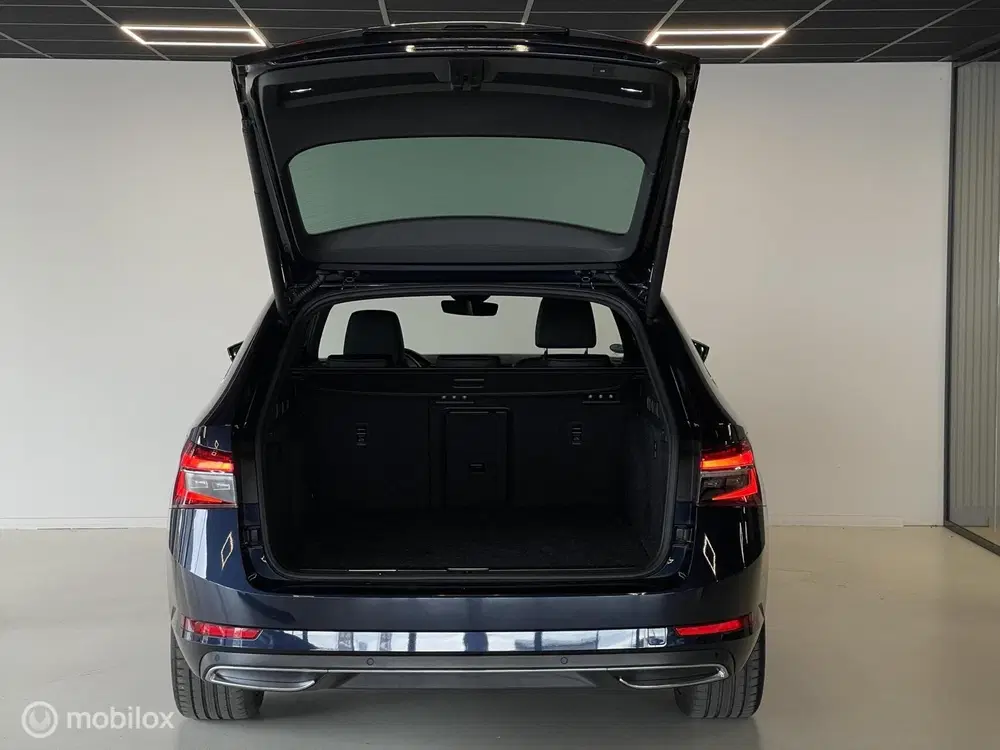 Skoda Superb iV Laurin & Klement uit 2022, foto 8