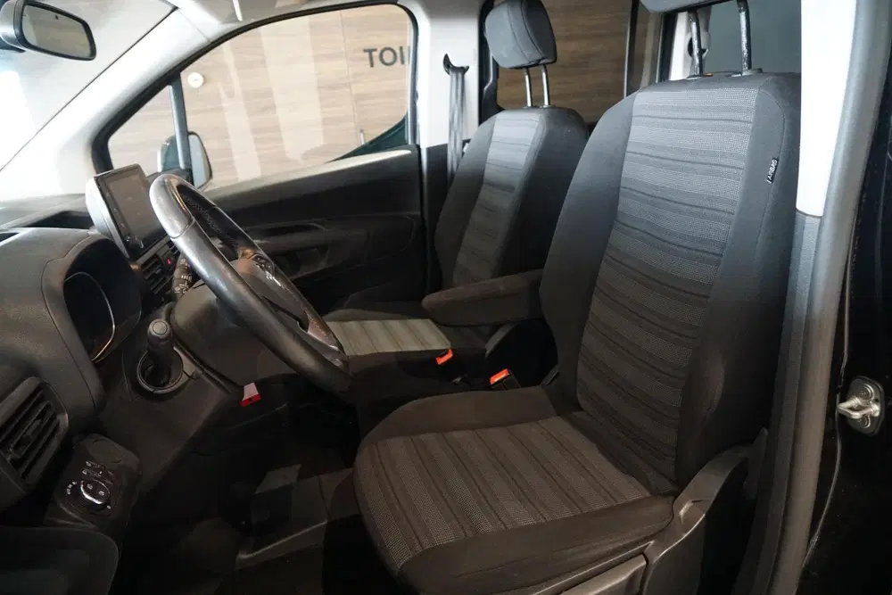 Opel Combo 1.2 Turbo L2H1 Edition 7p INCL. BTW + DODE uit 2020, foto 4