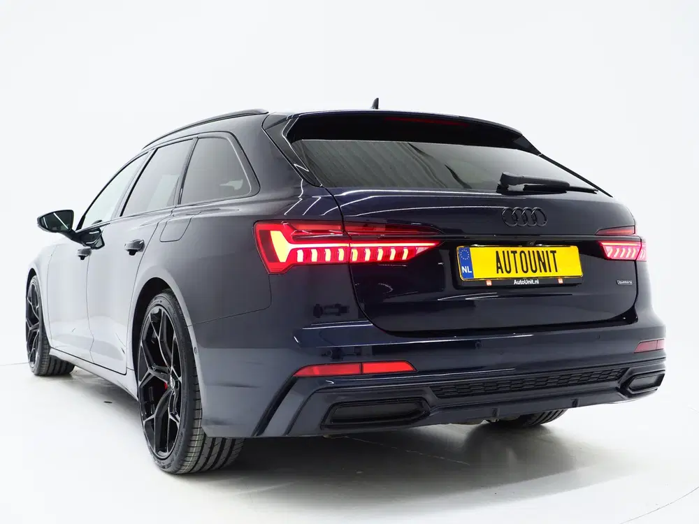 Audi A6 55 TFSI e quattro Full Black uit 2021, foto 3