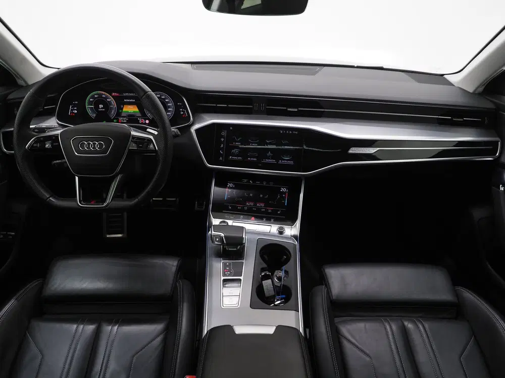 Audi A6 55 TFSI e quattro Full Black uit 2021, foto 5