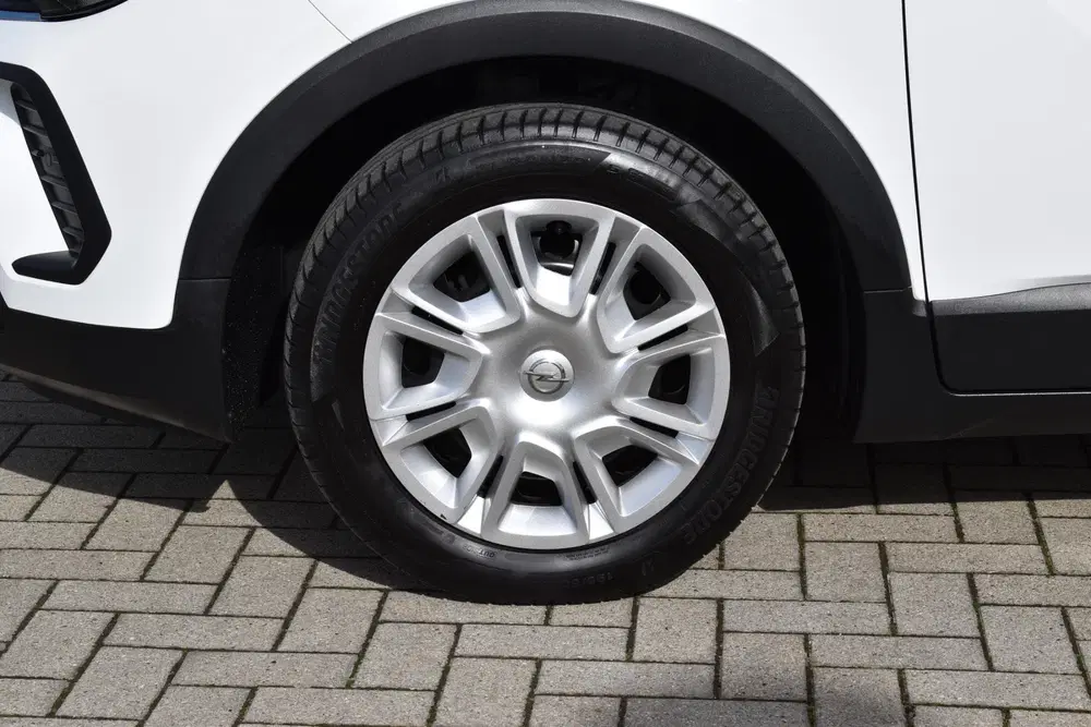 Opel Crossland 1.2 Edition uit 2022, foto 6