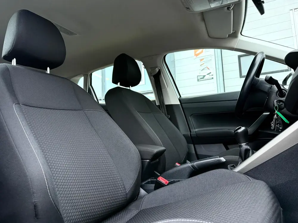 Volkswagen Polo 1.0 TSI Business, CAMERA, NAP, PDC uit 2021, foto 9