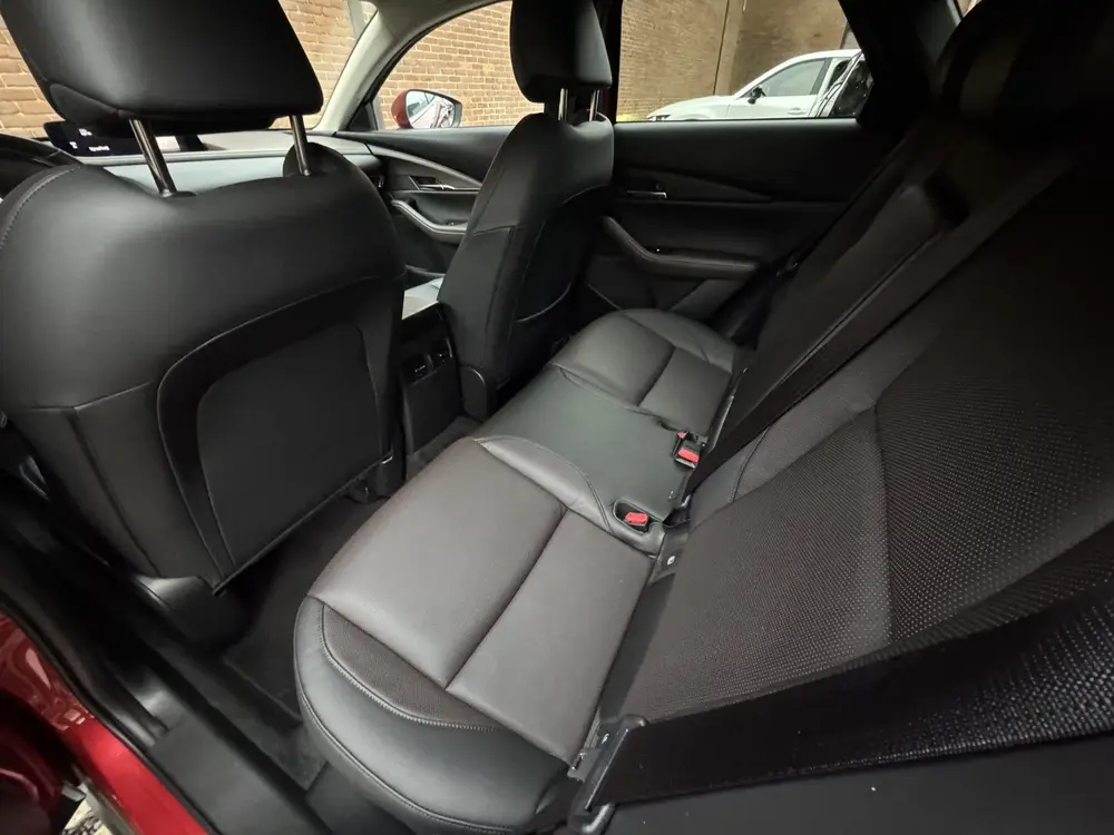 Mazda CX-30 2.0 e-SkyActiv-G 150 M Hybrid Exclusive-li uit 2024, foto 9
