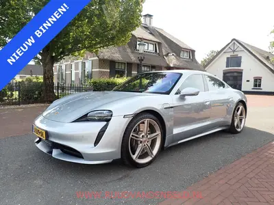 Porsche Taycan Turbo 626pk 92%SOH SPORT-CHRONO uit 2020