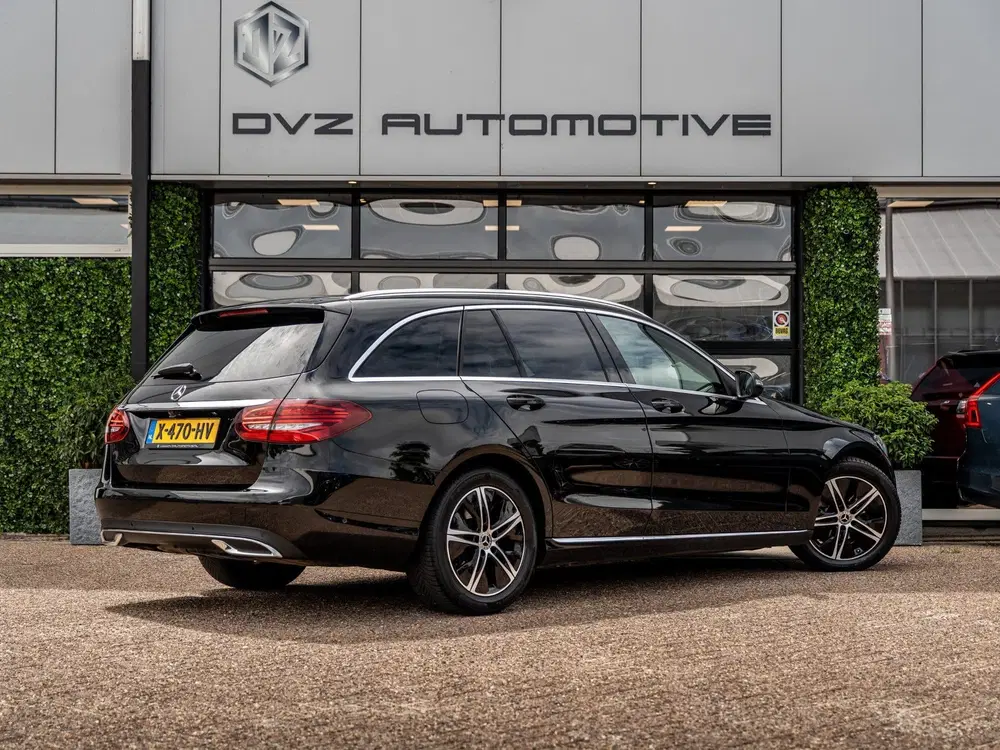 Mercedes-Benz C-Klasse 180 d Premium Pack uit 2020, foto 3