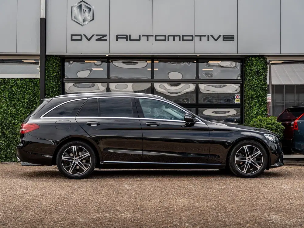 Mercedes-Benz C-Klasse 180 d Premium Pack uit 2020, foto 4
