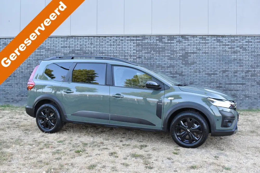 Dacia Jogger 1.0 TCe 110 Extreme 7p. 7-persoons trekhaa uit 2023