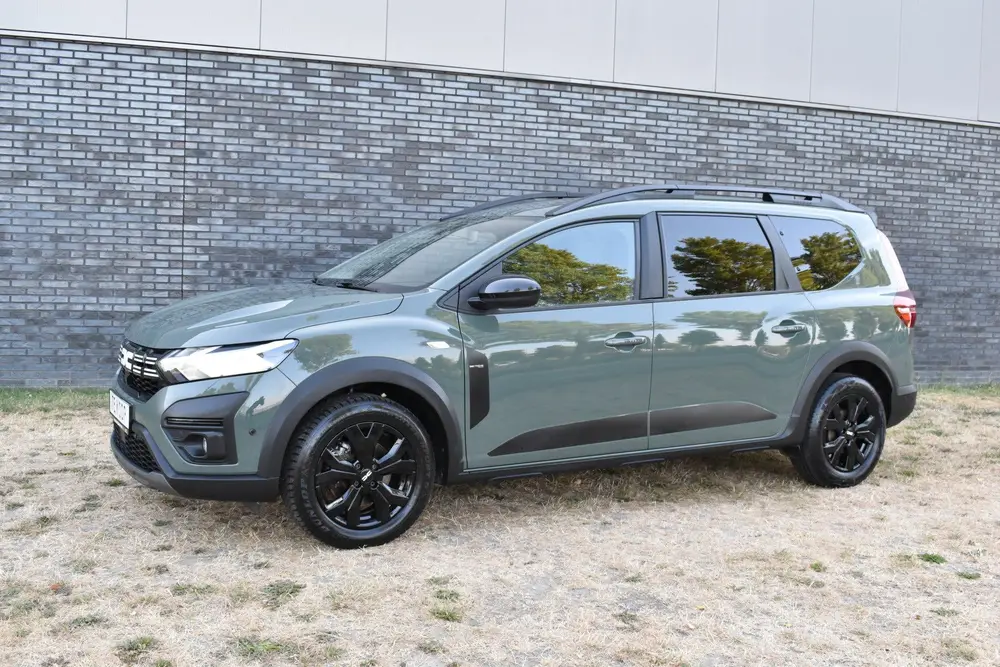 Dacia Jogger 1.0 TCe 110 Extreme 7p. 7-persoons trekhaa uit 2023, foto 2