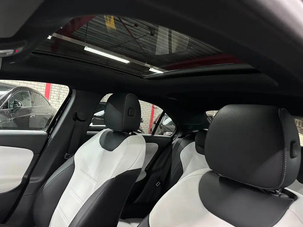 Mercedes-Benz A-Klasse uit 2019, foto 15