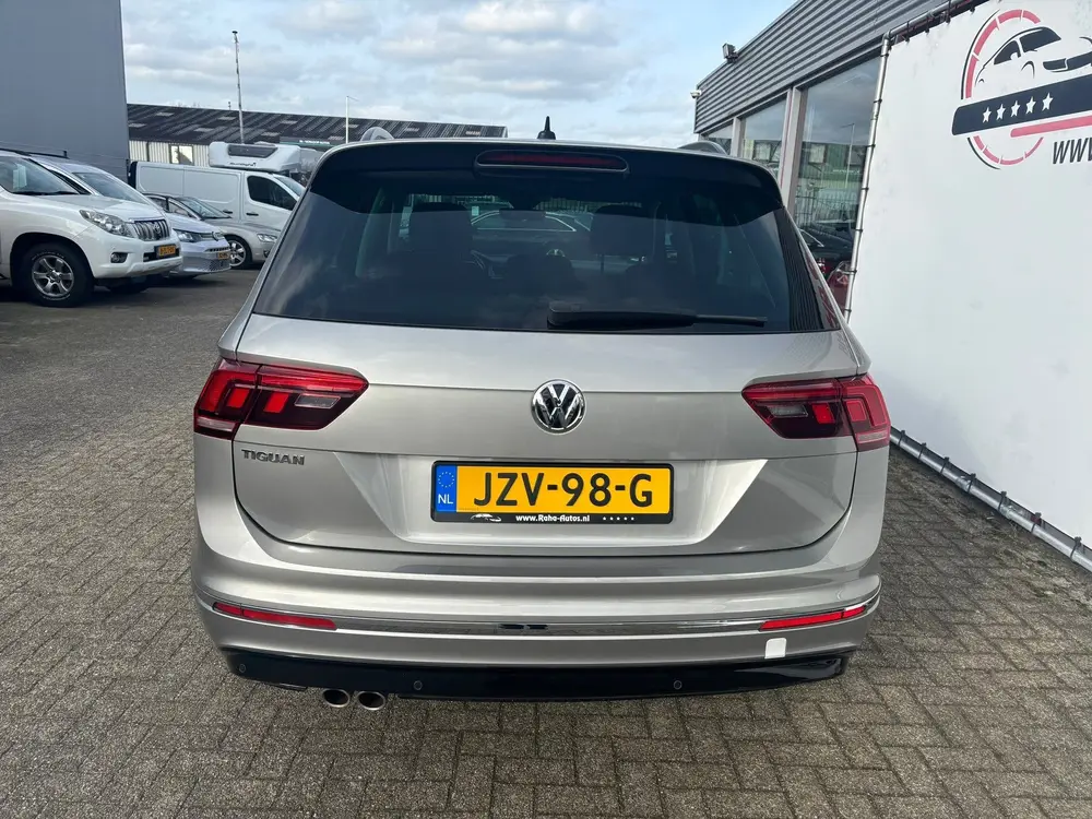 Volkswagen TIGUAN 1.5 TSI ACT Highline Business R uit 2020, foto 6