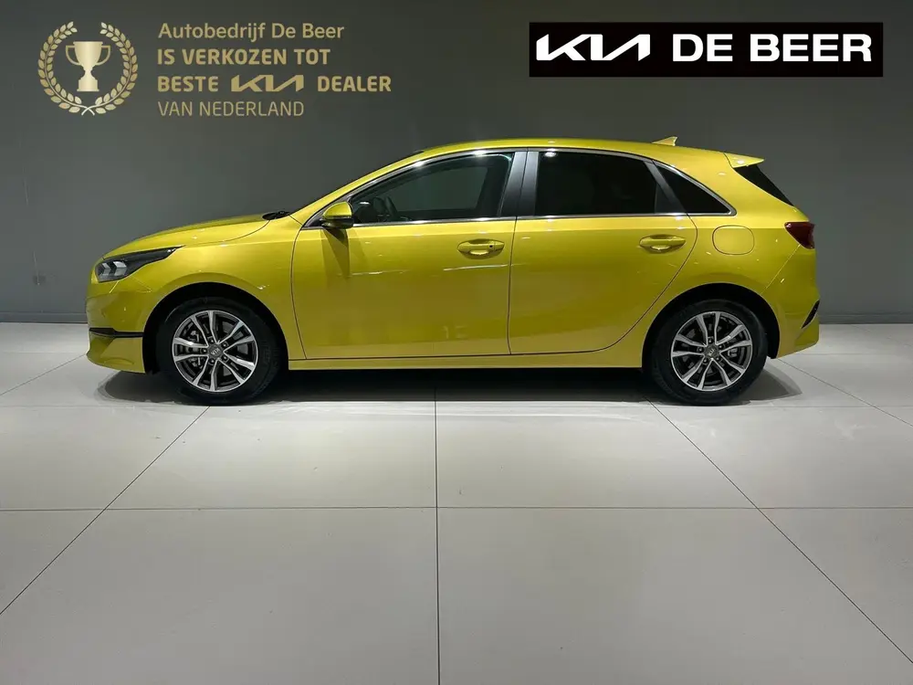 Kia Ceed 1.0 T-GDi 120pk DynamicPlusLine Unieke kms uit 2022