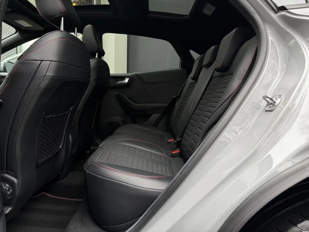 Ford Puma 1.0 EcoBoost Hybrid ST-Line X 155 Pk Pano uit 2020, foto 8