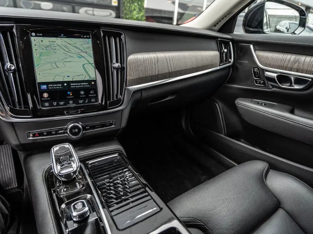 Volvo V90 2.0 T6 AWD Inscription uit 2021, foto 2