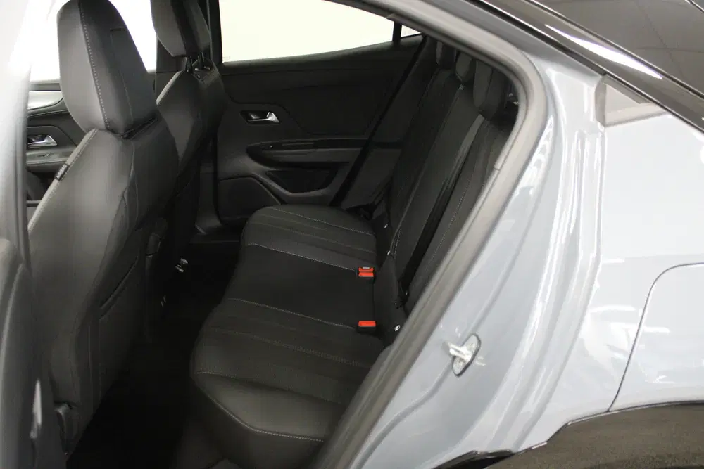 Opel Mokka 1.2 Turbo GS Line (bj 2026 uit 2026, foto 11