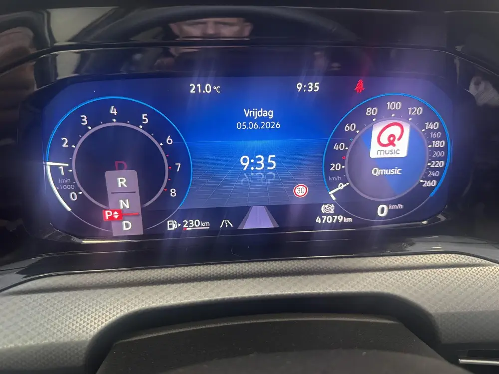Volkswagen Golf 1.5 eTSI R-Line Pano/ afn.Trekhaak/ 18" uit 2021, foto 11