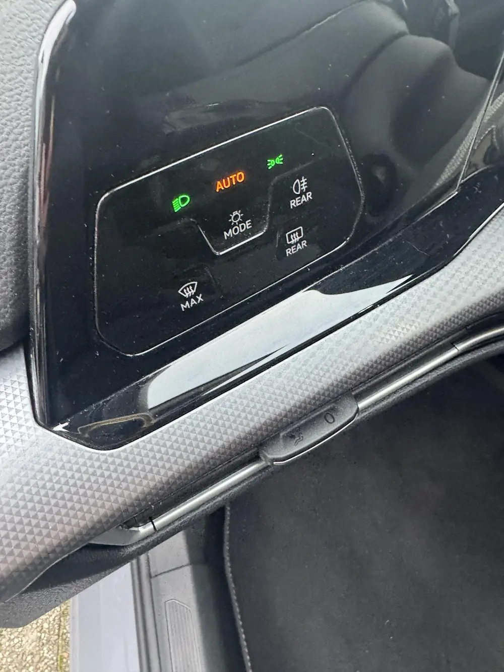 Volkswagen Golf 1.5 eTSI R-Line Pano/ afn.Trekhaak/ 18" uit 2021, foto 12