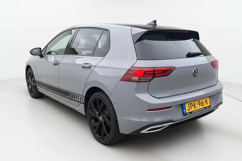 Volkswagen Golf 1.5 eTSI R-Line Pano/ afn.Trekhaak/ 18" uit 2021, foto 4