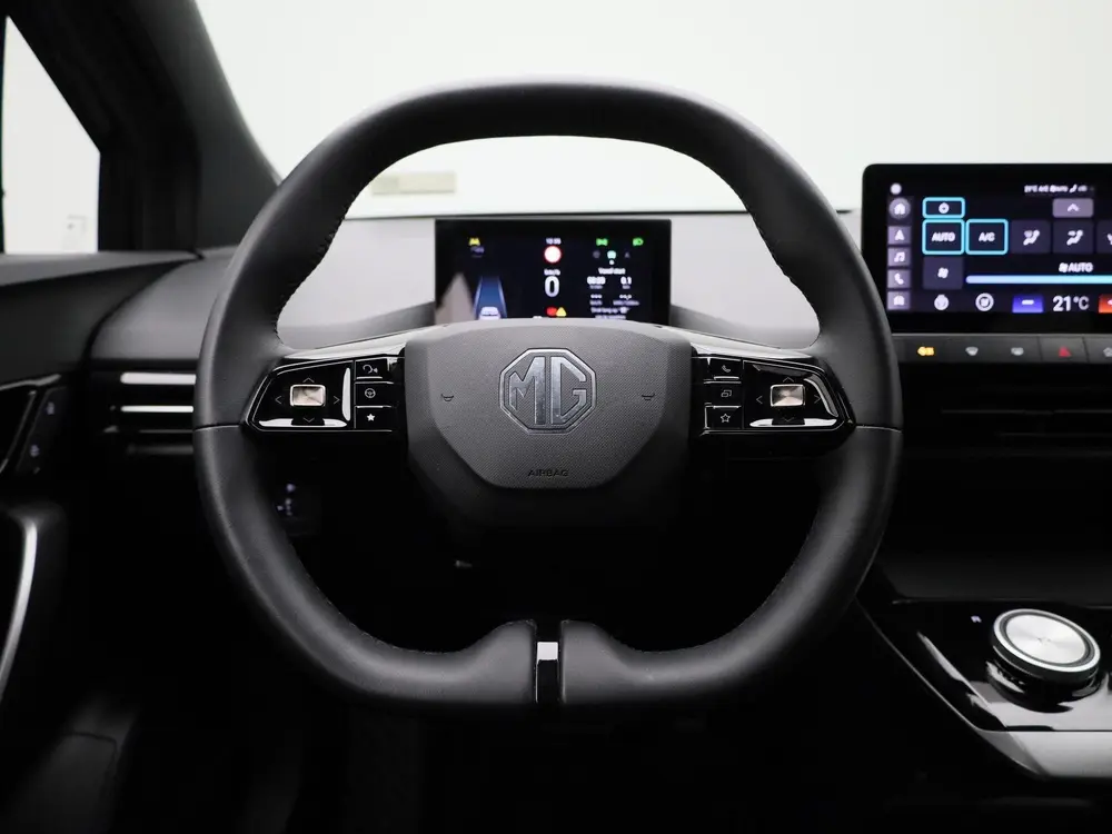 MG MG4 64 kWh Luxury uit 2023, foto 7