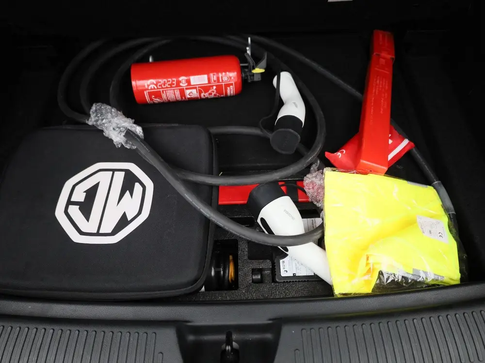 MG MG4 64 kWh Luxury uit 2023, foto 12