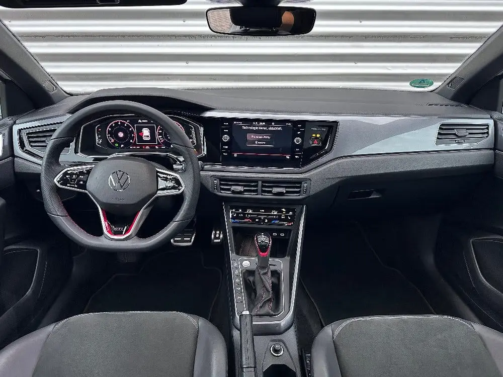 Volkswagen Polo 2.0 GTI 207pk | Pano | Beats | Keyless | IQ uit 2022, foto 9