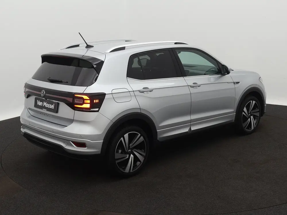 Volkswagen T-Cross 1.0 TSI R-Line 110 PK | EM | Navigatie | uit 2023, foto 4
