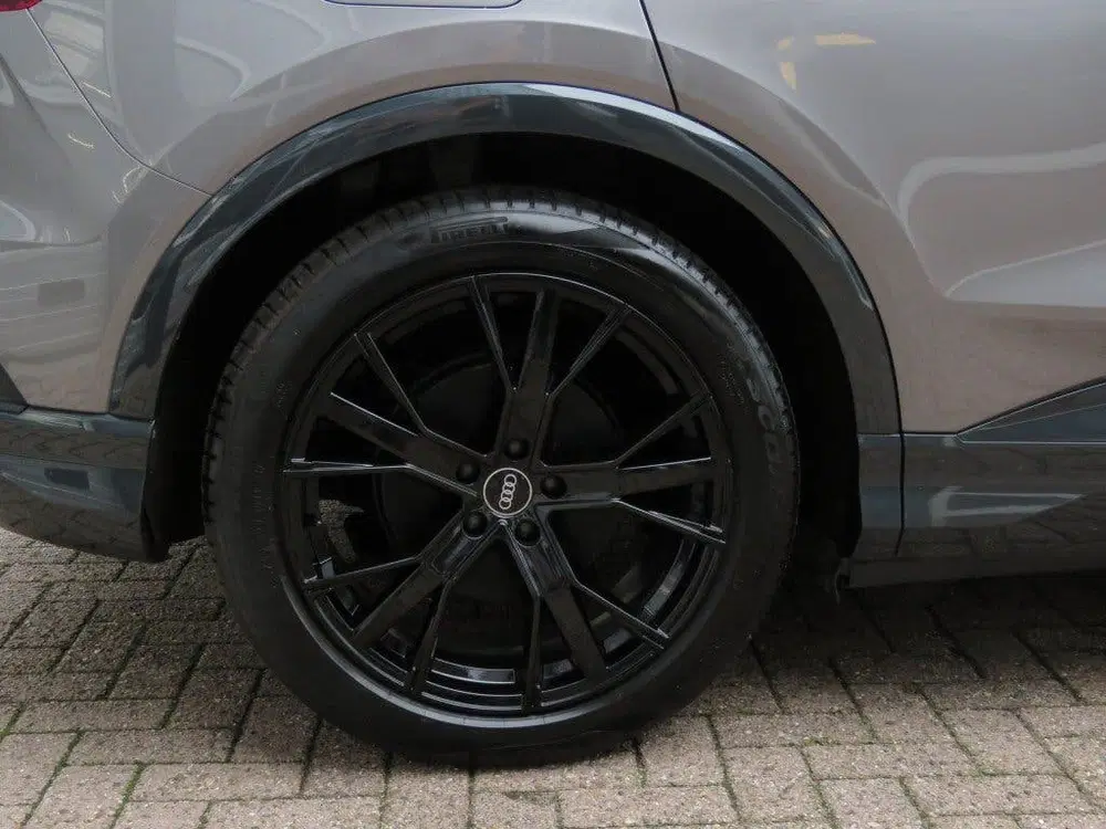 Audi Q4 e-tron 40 LAUNCH EDITION ADV. 77kWh uit 2021, foto 15