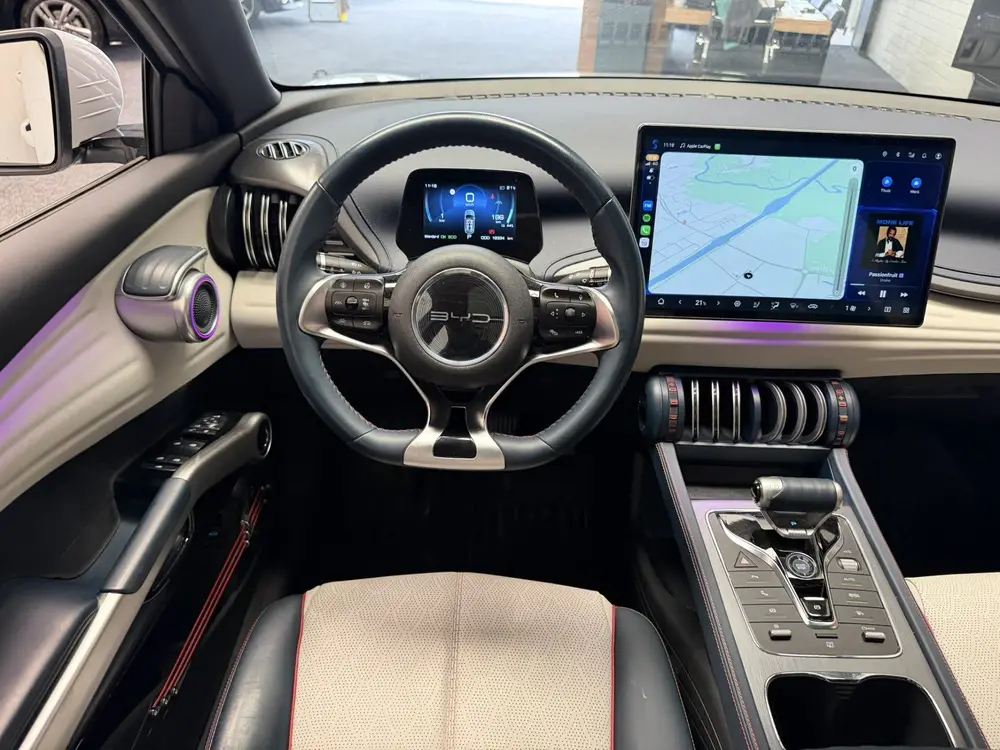 BYD Atto 3 DESIGN 60 kWh WLTP 420 KM * 45 STUKS OP VOORRAAD* uit 2023, foto 13