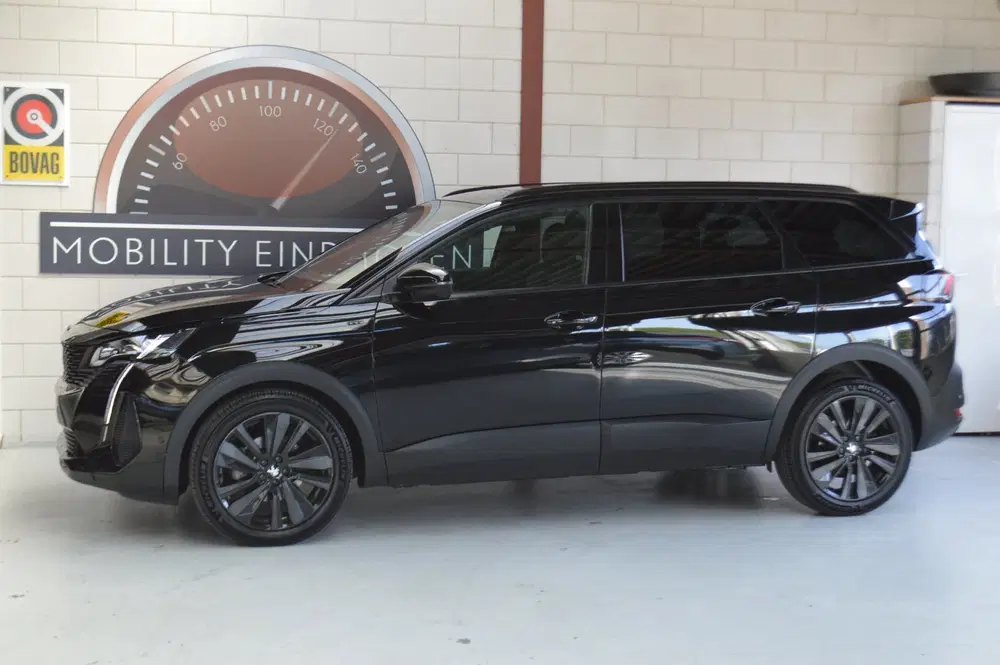 Peugeot 5008 181PK GT-BLACKLINE uit 2021, foto 2