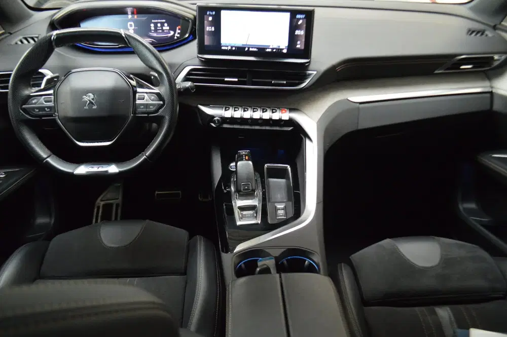 Peugeot 5008 181PK GT-BLACKLINE uit 2021, foto 3