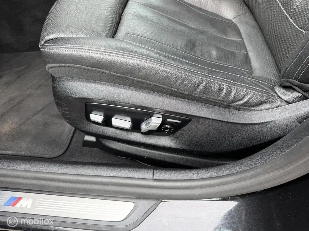 BMW 5-serie 530d High Executive panoramadak uit 2021, foto 16