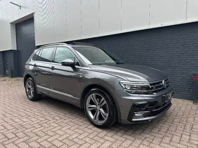 Volkswagen Tiguan VERKOCHT! Volkswagen Tiguan 1.5 TSI 2019 3X R-LINE PANO uit 2019