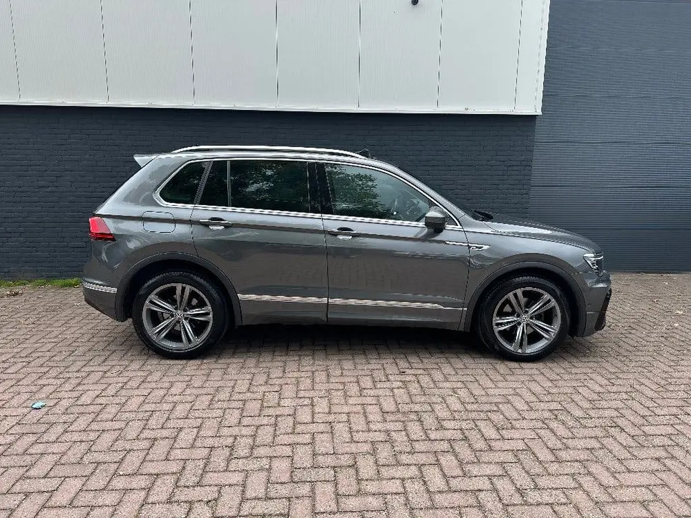 Volkswagen Tiguan VERKOCHT! Volkswagen Tiguan 1.5 TSI 2019 3X R-LINE PANO uit 2019, foto 7