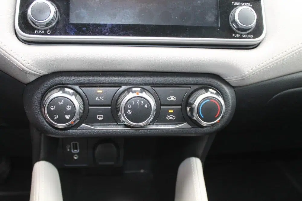Nissan Micra 1.0 IG-T N-CONNECTA AUTOMAAT uit 2020, foto 12