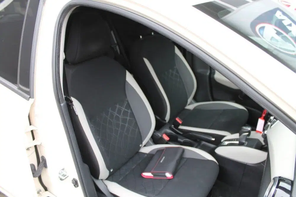 Nissan Micra 1.0 IG-T N-CONNECTA AUTOMAAT uit 2020, foto 18