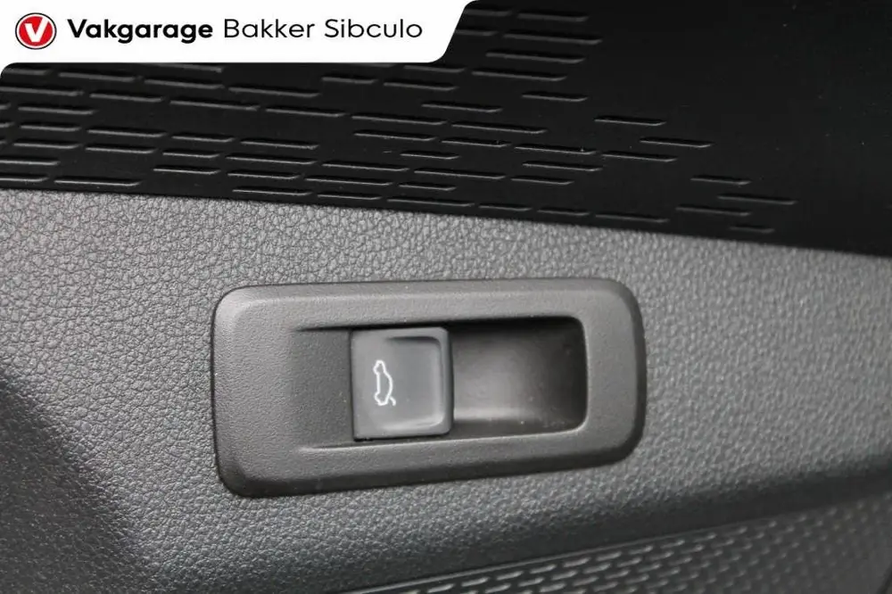 Skoda Octavia 1.0 TSI BUSINESS EDITION uit 2022, foto 5