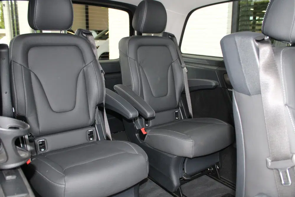 Mercedes-Benz EQV 300 L3 uit 2024, foto 19
