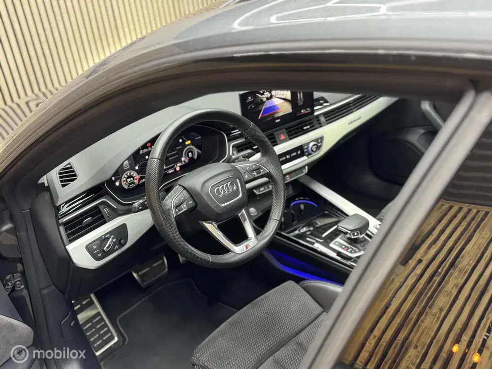 Audi A5 45 TFSI quattro S edition uit 2020, foto 11