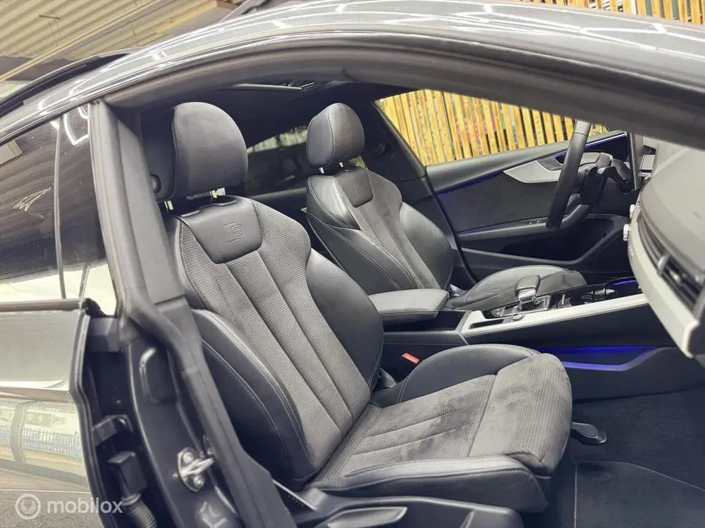 Audi A5 45 TFSI quattro S edition uit 2020, foto 13
