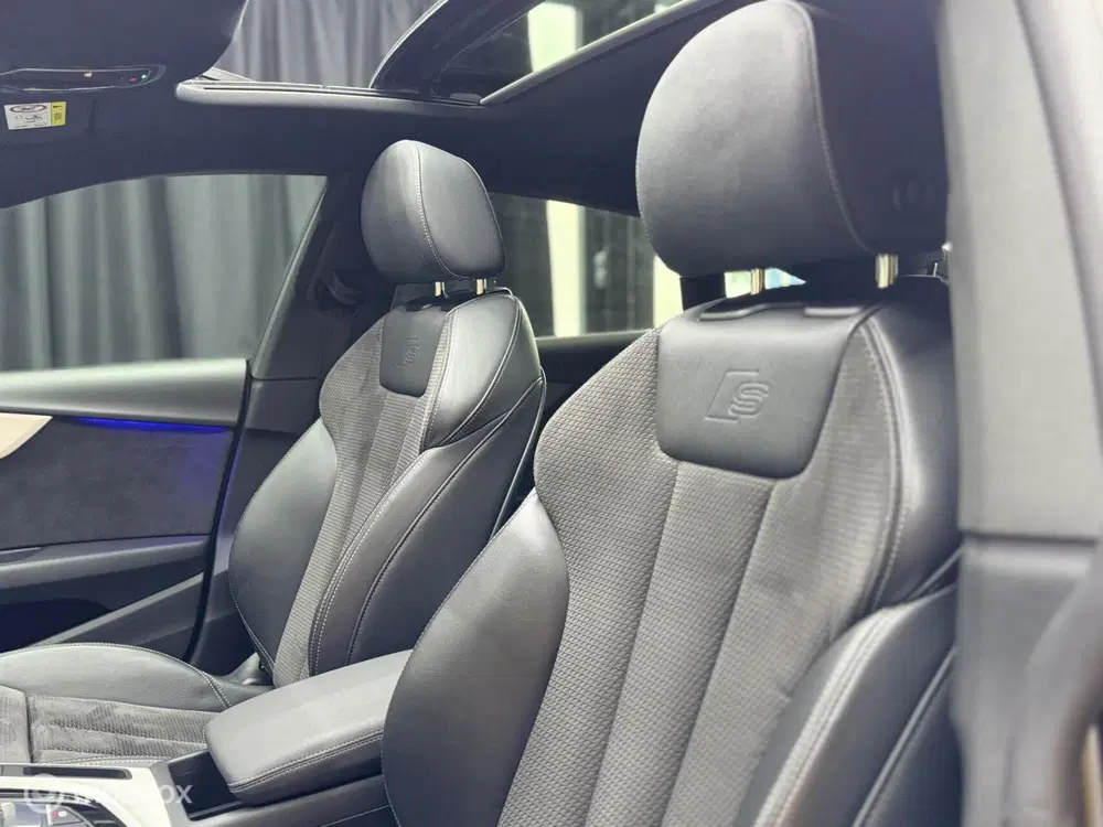 Audi A5 45 TFSI quattro S edition uit 2020, foto 15