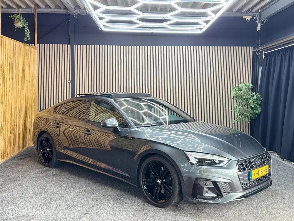 Audi A5 45 TFSI quattro S edition uit 2020, foto 6