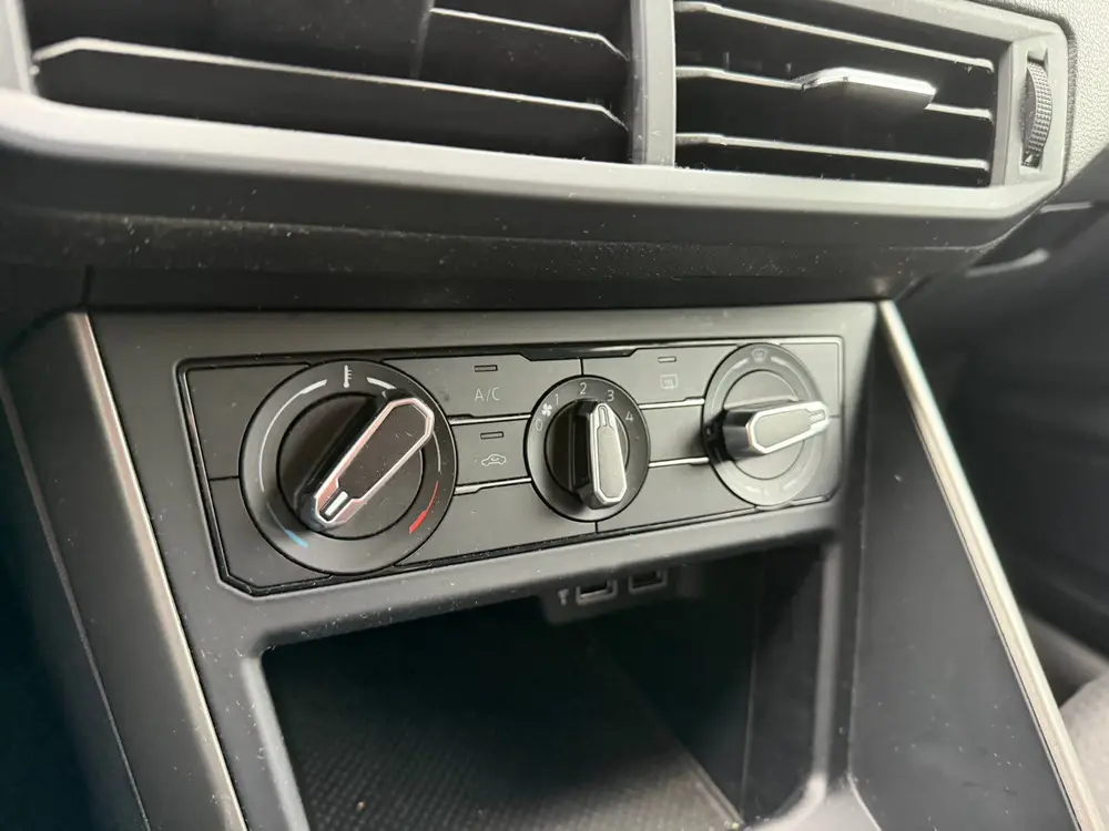 Volkswagen Polo 1.0 TSI 95pk 2019 Wit acc uit 2019, foto 15