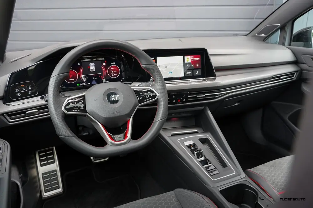 Volkswagen Golf 8 GTI Clubsport 45 Jahre | Pano | Akra | Mat uit 2022, foto 15