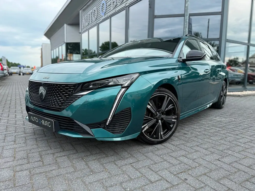 Peugeot 308 1.5 BlueHDi GT Line uit 2022, foto 2