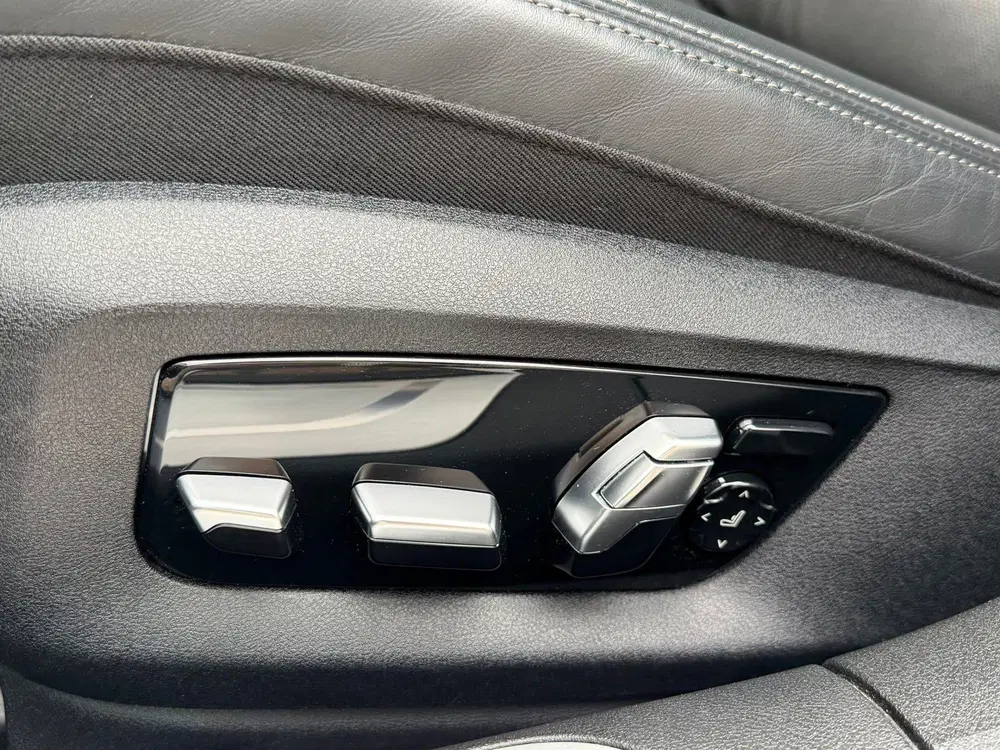BMW 7-serie 745e M-Sport uit 2019, foto 12