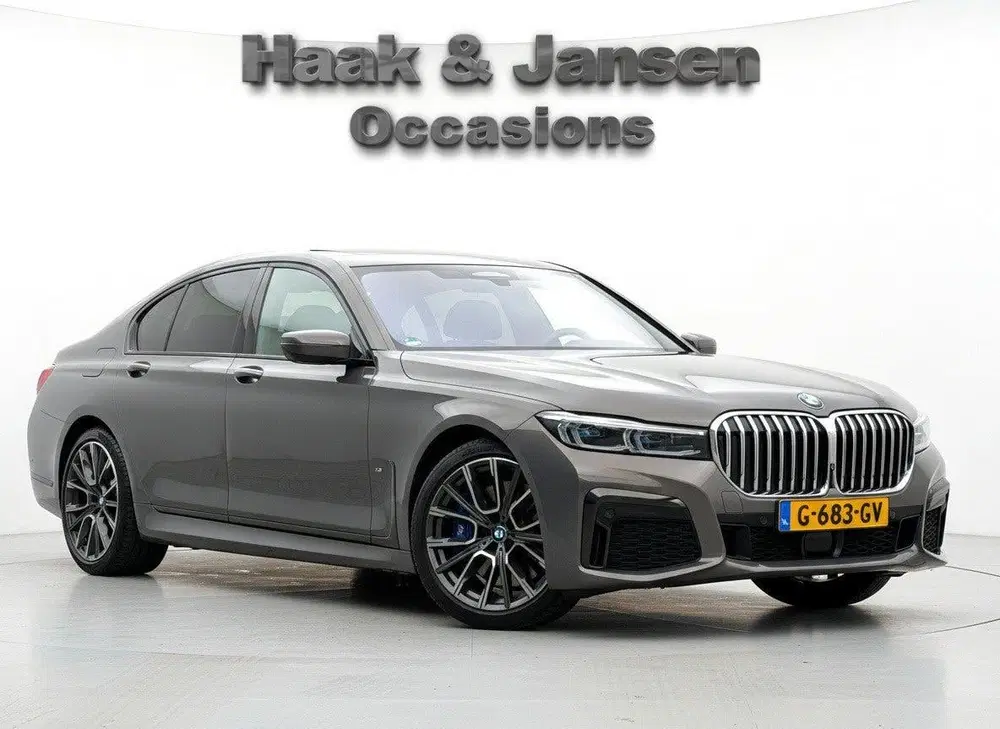 BMW 7-serie 745e M-Sport uit 2019, foto 2
