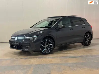 Volkswagen Golf 1.5 eTSI R-Line Edition | 50 JAHRE | FACELIF uit 2024