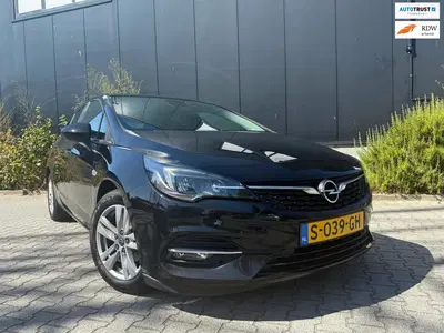 Opel Astra 1.4 Blitz Elegance uit 2021