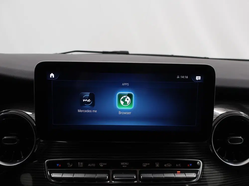 Mercedes-Benz V-Klasse 300d uit 2021, foto 18